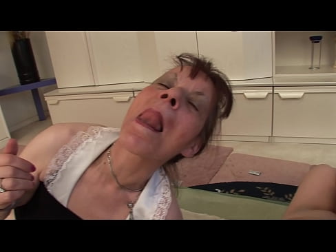 ❤️ Twee oumas en een oupa het 'n drietal Seksvideo op af.kassa-standupbar.ru ❌